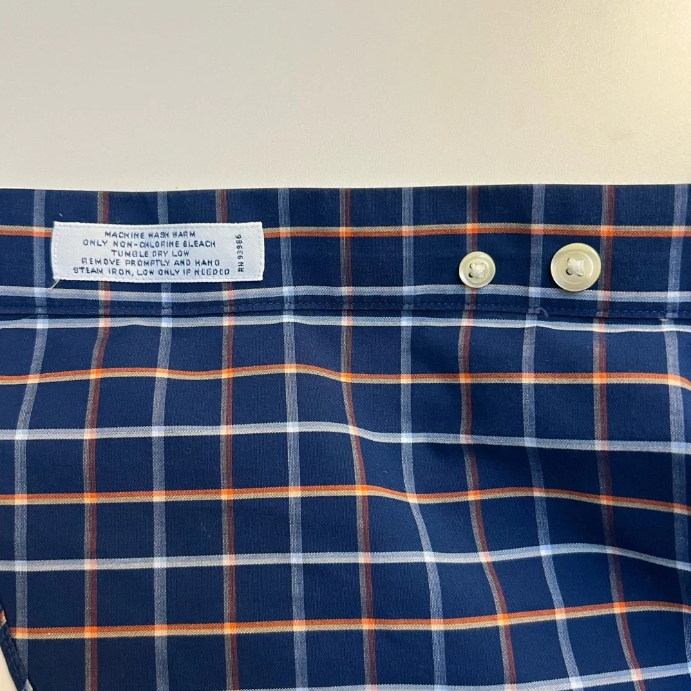 Brooks Brothers •brand brooks